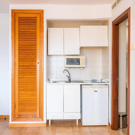 Holiday home Apto Con Terraza 303 *