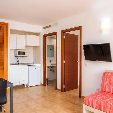 Apto Con Terraza 303 *
