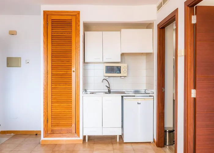 Holiday home Apto Con Terraza 303 *